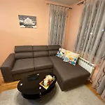 Mia\'S Apartment, Stylish One Bedroom Suite