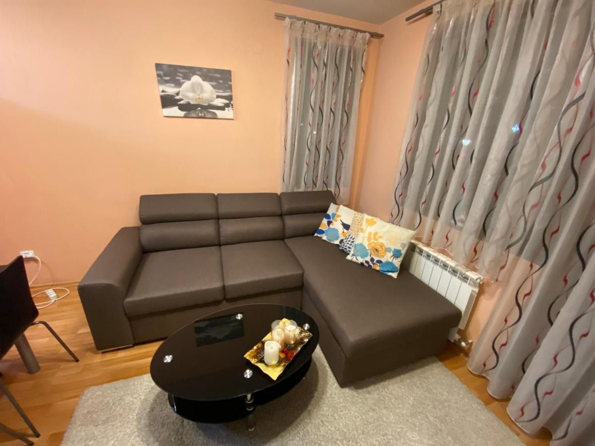 Mia's Apartment, Stylish One Bedroom